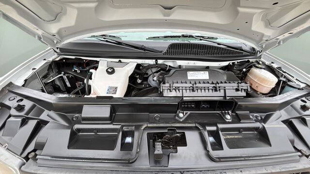 2024 Chevrolet Express LT 3500