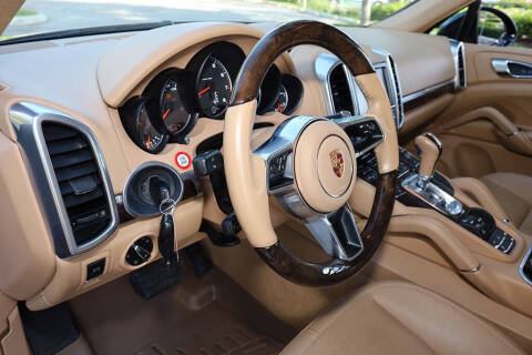 2016 Porsche Cayenne