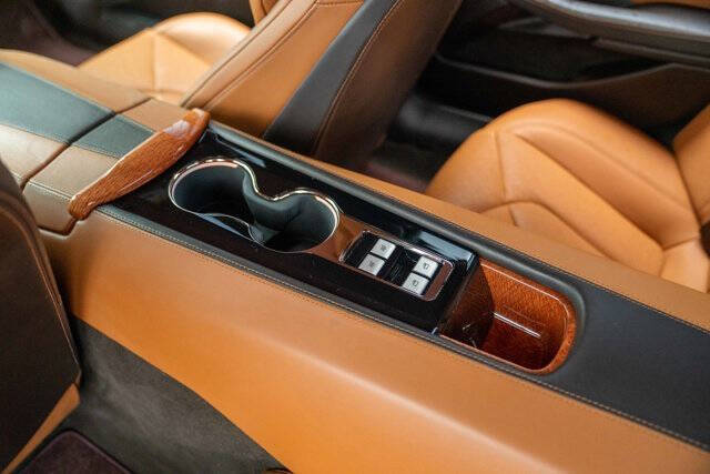 2020 Karma Revero 28