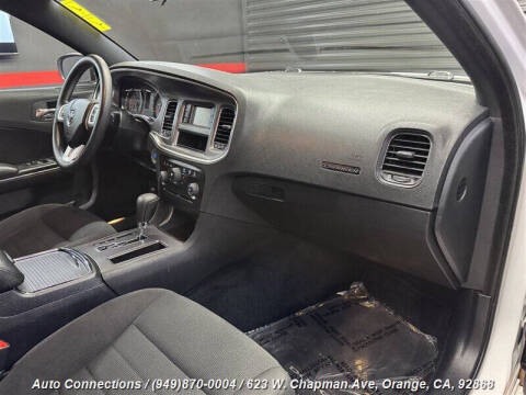 2013 Dodge Charger SE