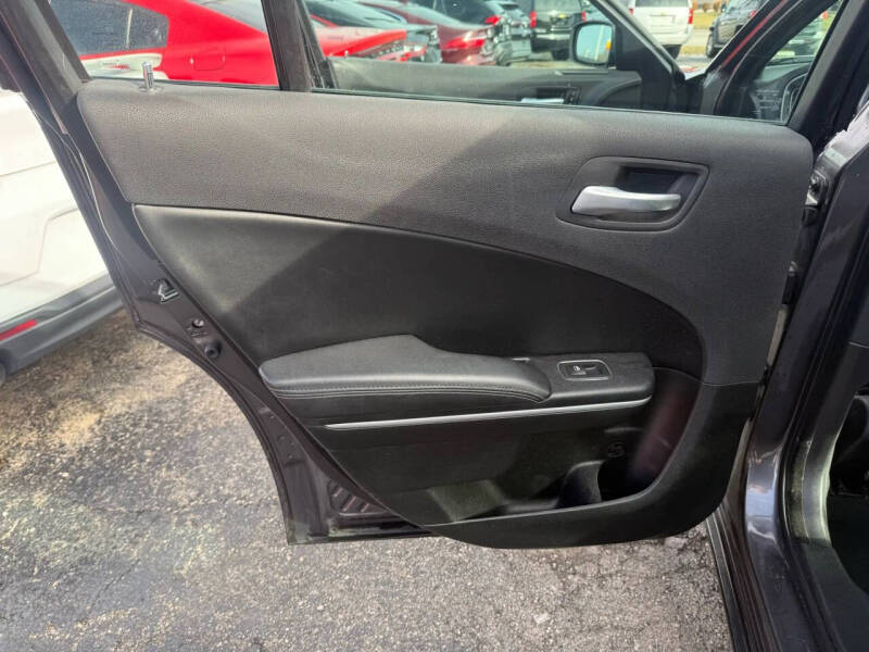 2019 Dodge Charger SXT