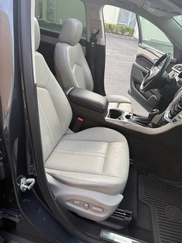 2013 Cadillac SRX Luxury Collection