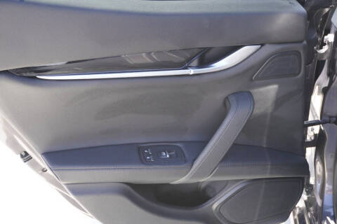 2023 Maserati Ghibli Modena