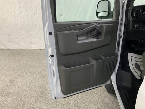 2024 Chevrolet Express LT 3500