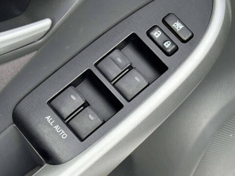 2011 Toyota Prius One