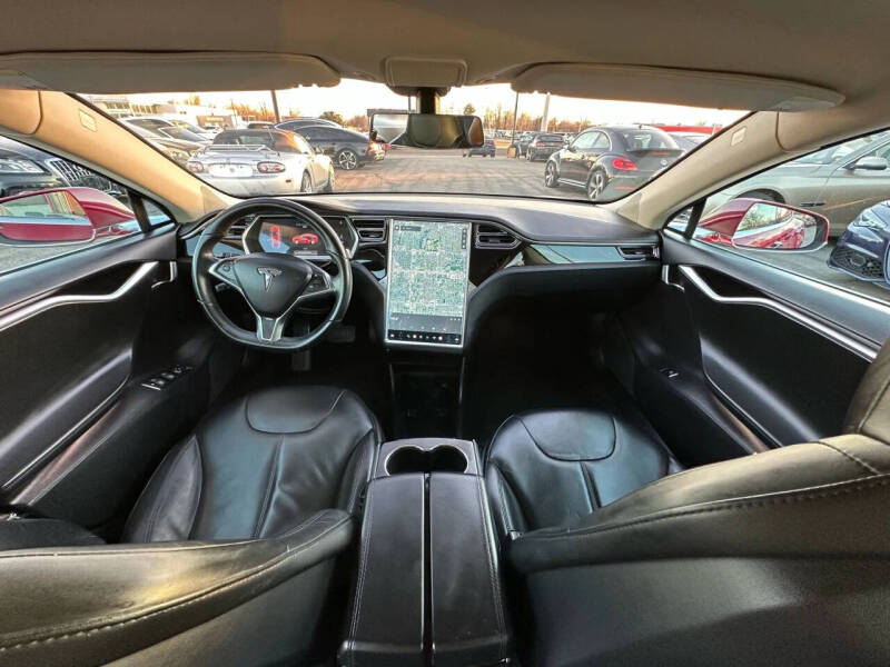 2013 Tesla Model S