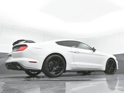 2020 Ford Mustang EcoBoost