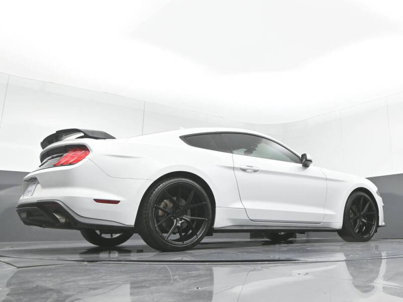 2020 Ford Mustang EcoBoost