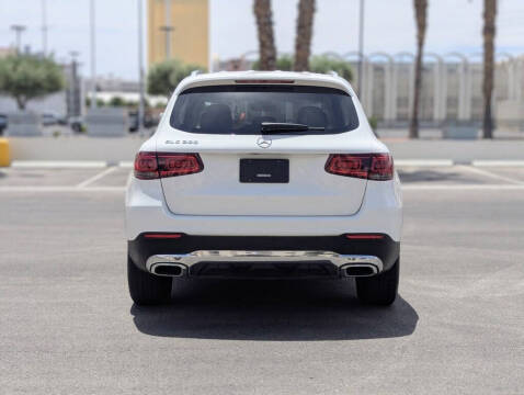 2021 Mercedes-Benz GLC GLC 300