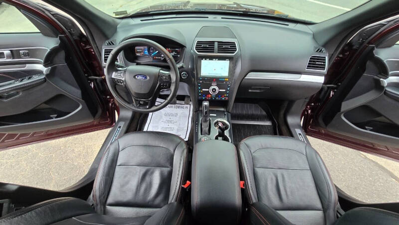 2018 Ford Explorer Sport