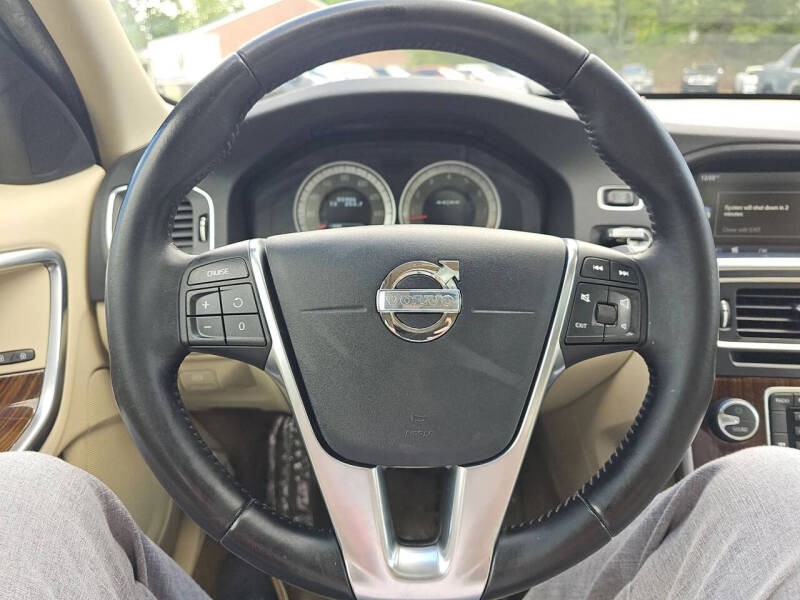 2012 Volvo S60 T5