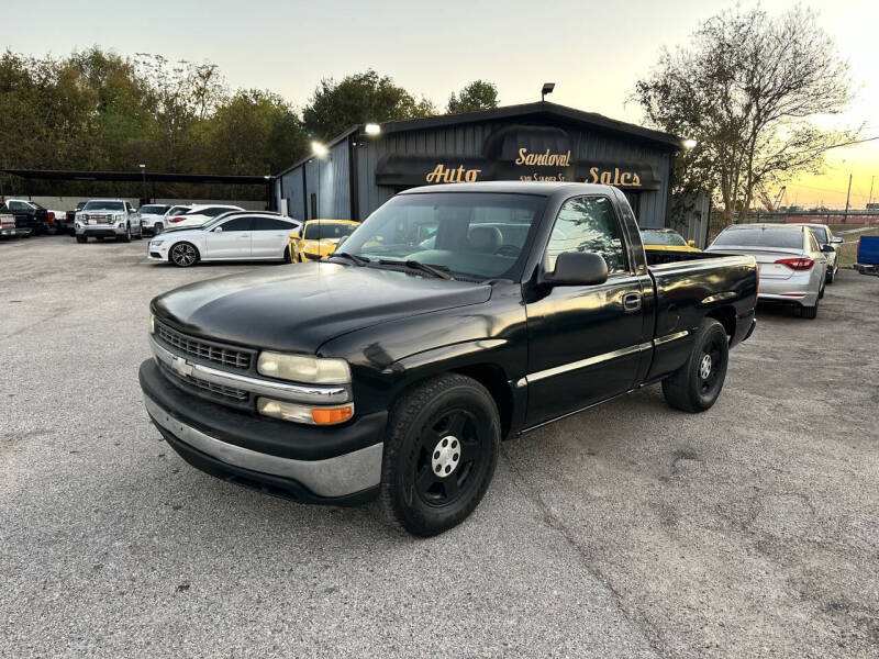 2000 Chevrolet Silverado BASE