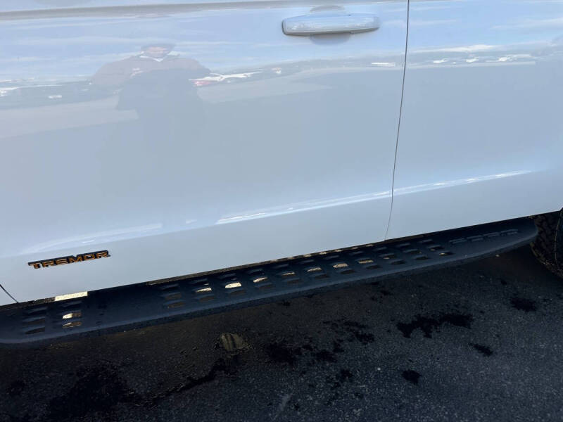 2025 Ford Expedition Tremor