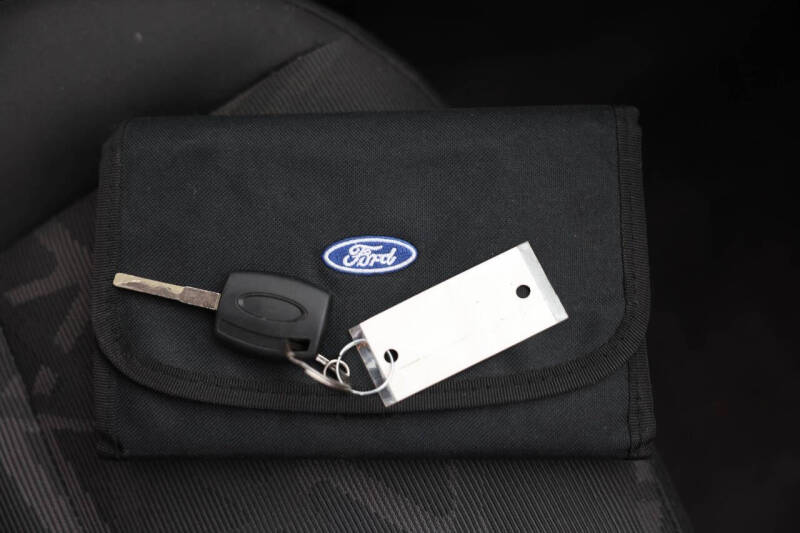 2013 Ford Fiesta SE