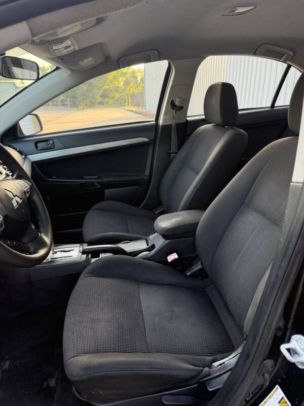 2011 Mitsubishi Lancer ES