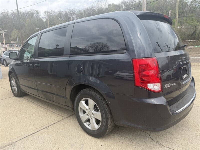 2013 Dodge Grand Caravan SE