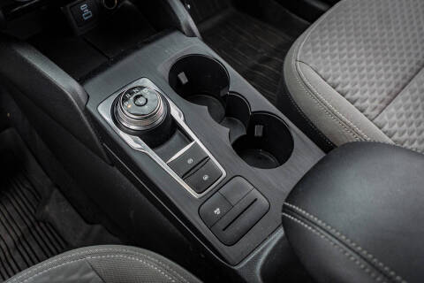 2021 Ford Escape Hybrid SE