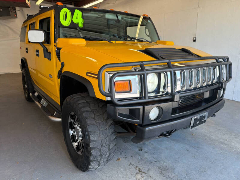 2004 HUMMER H2