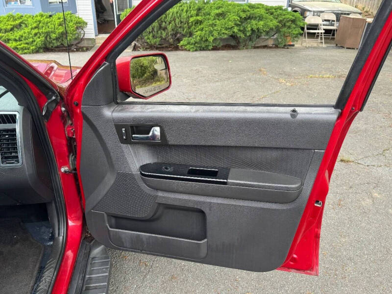 2011 Ford Escape Limited