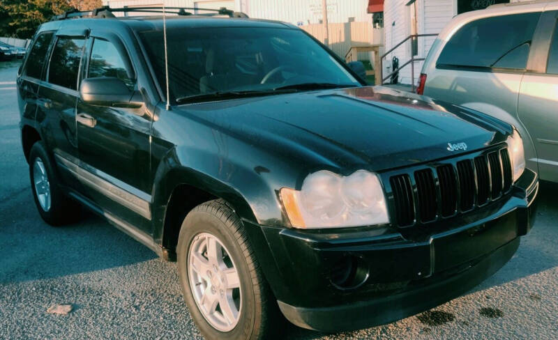 2007 Jeep Grand Cherokee for sale at Solomon Autos - BUY HERE PAY HERE in Knoxville TN