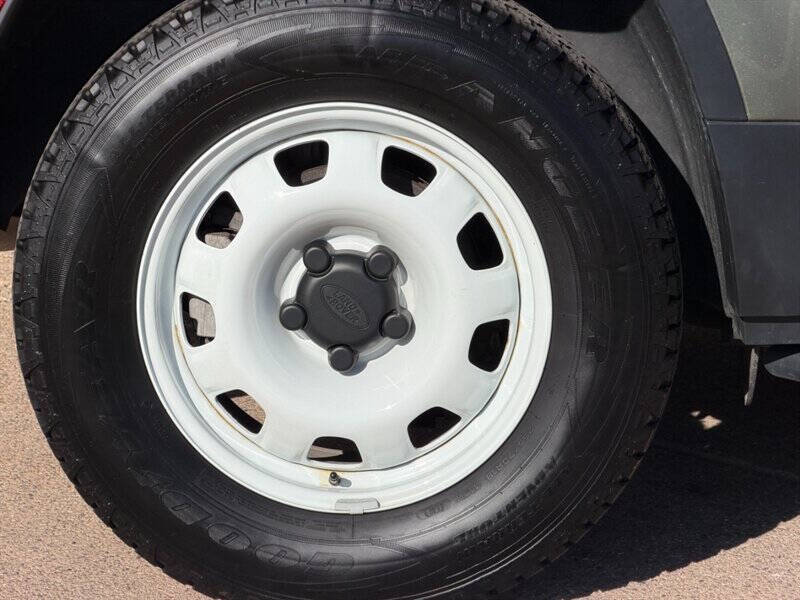 2022 Land Rover Defender 90 Standard