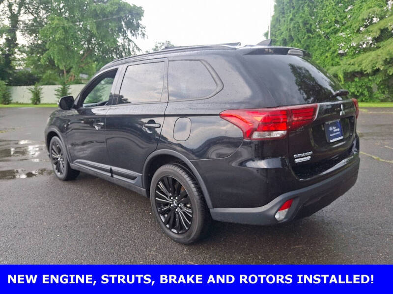 2020 Mitsubishi Outlander SE