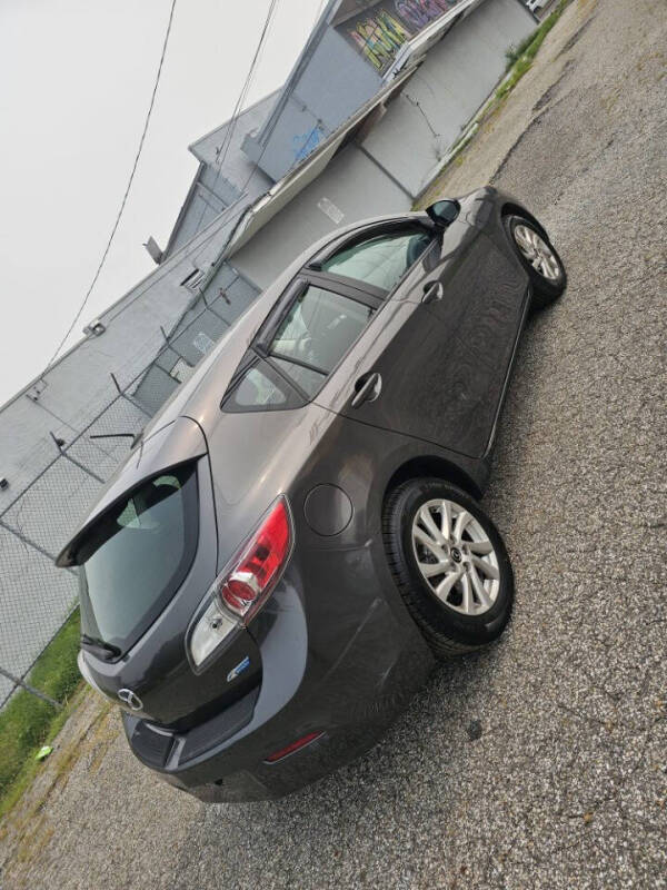 2013 Mazda MAZDA3 i Touring