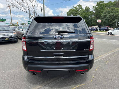 2014 Ford Explorer