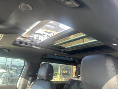 2022 Land Rover Defender 90 X-Dynamic S