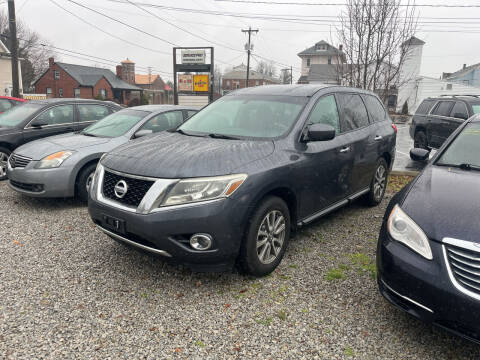 2013 Nissan Pathfinder for sale at David Shiveley in Mount Orab OH