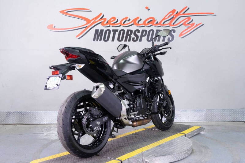 2023 Kawasaki Z400 ABS