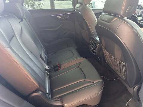 2021 Audi Q8 quattro Premium Plus 55 TFSI