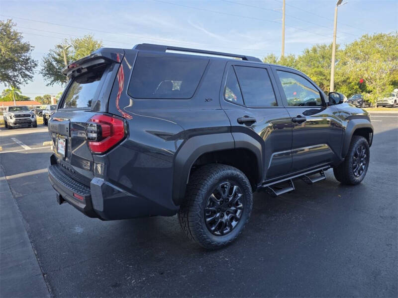 2025 Toyota 4Runner SR5