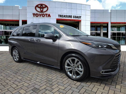 2024 Toyota Sienna Platinum 7-Passenger