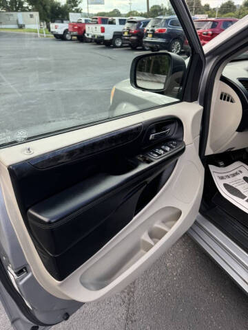 2013 Dodge Grand Caravan SE