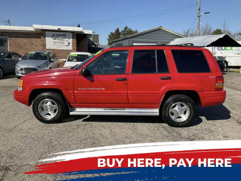 1998 Jeep Grand Cherokee for sale at Autocom, LLC in Clayton NC