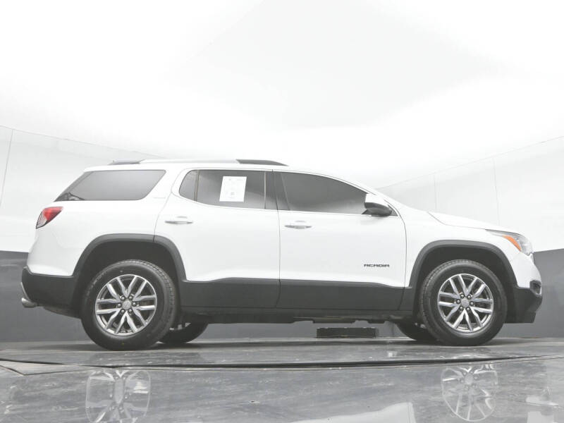 2019 GMC Acadia SLE-2