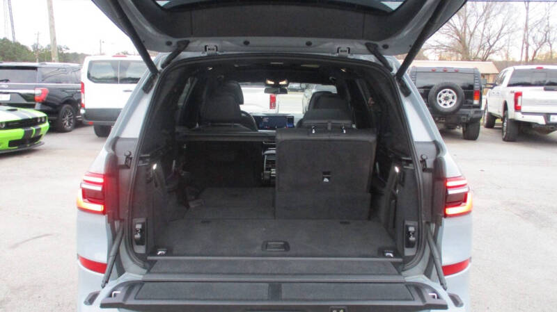 2023 BMW X7 xDrive40i