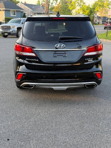 2017 Hyundai Santa Fe Limited Ultimate