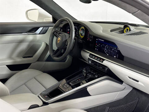 2022 Porsche 911 Turbo S