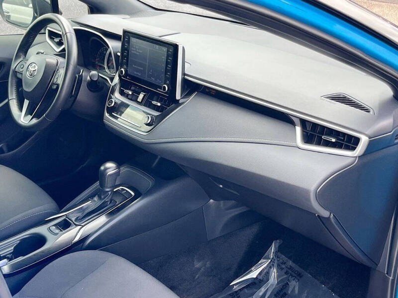 2022 Toyota Corolla Hatchback SE