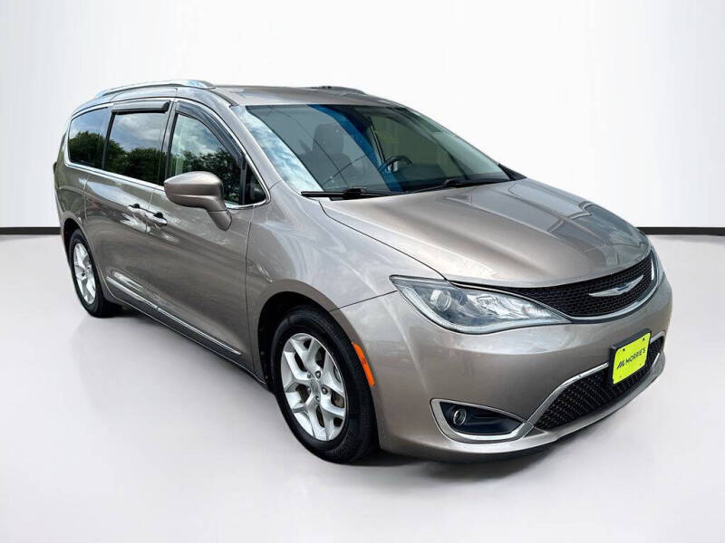 2018 Chrysler Pacifica Touring L Plus