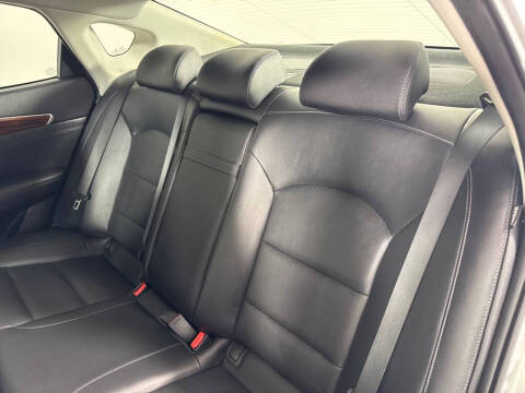 2018 Kia Cadenza Technology