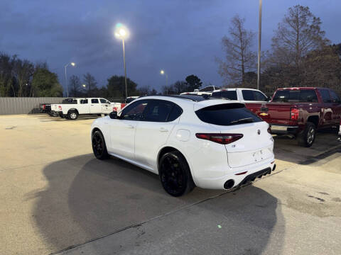 2023 Alfa Romeo Stelvio Veloce