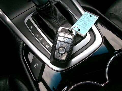 2017 Ford Edge Titanium