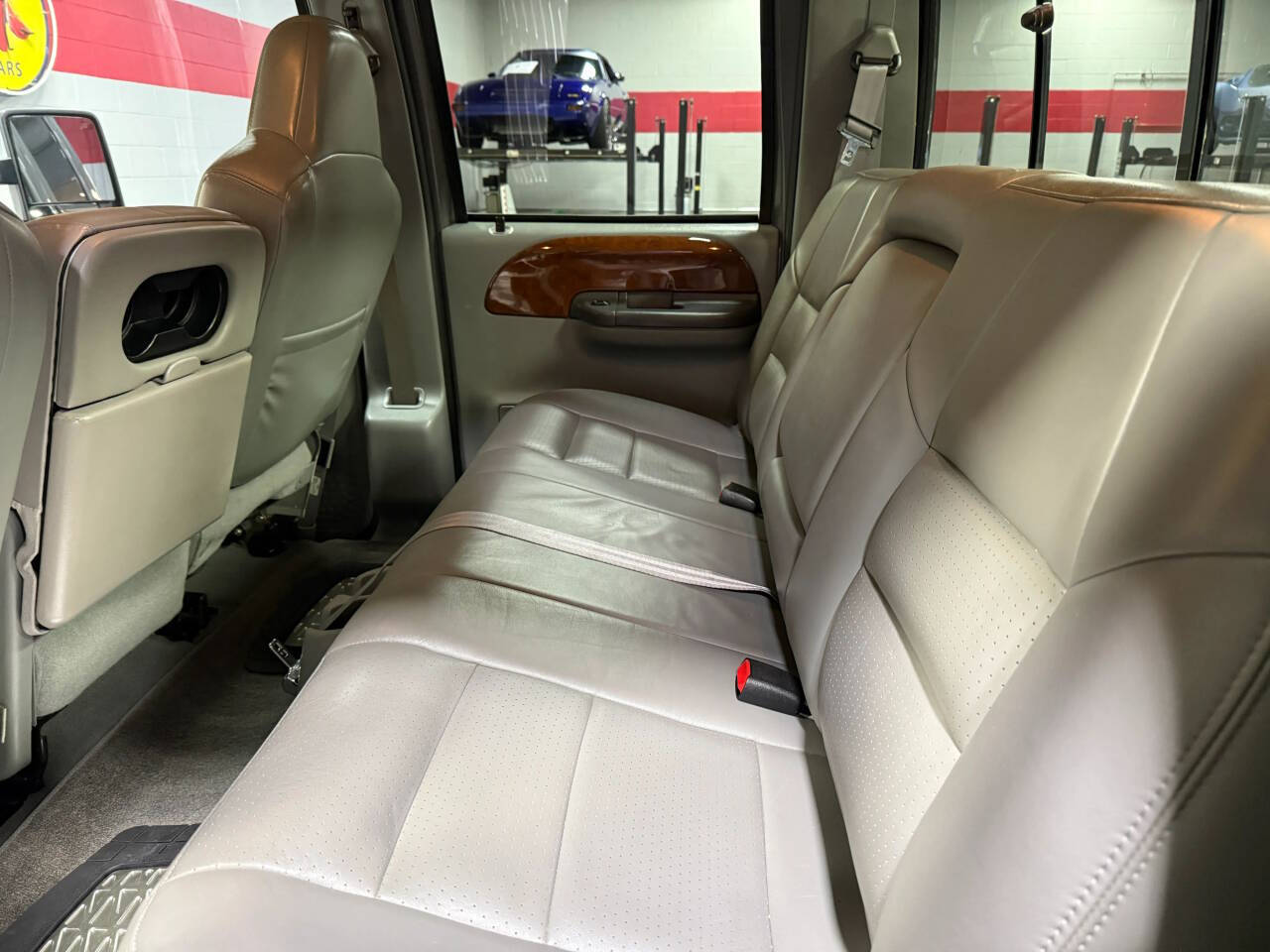 2002 Ford F-250 Super Duty 28