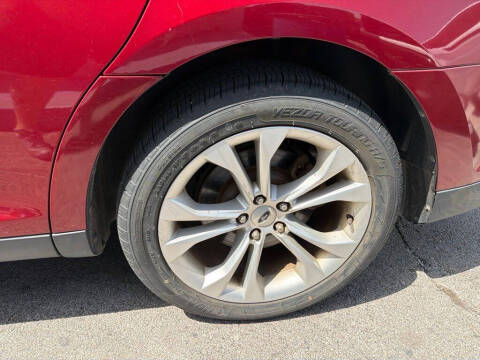 2013 Ford Taurus SEL