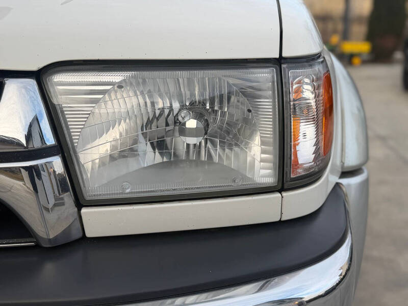 2001 Toyota 4Runner SR5