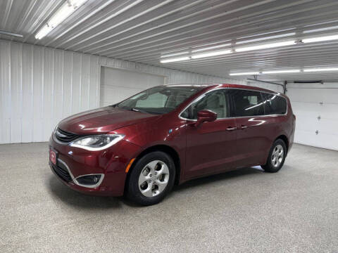 2018 Chrysler Pacifica Hybrid Touring Plus