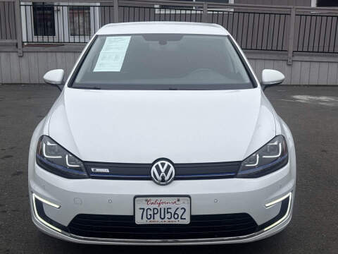 2015 Volkswagen e-Golf SEL Premium